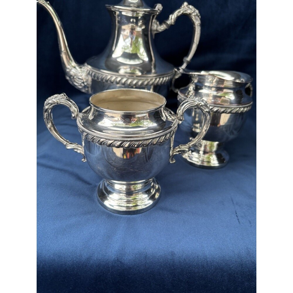 3-Piece Silverplate Tea/Coffee Set Lidded Pot Creamer Sugar Bowl Silver onCopper - Picture 3 of 16